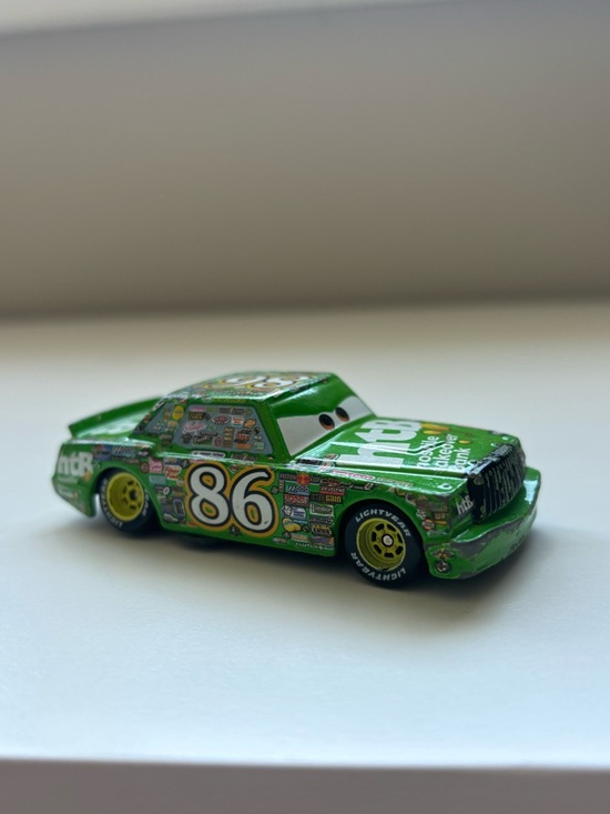 Disney Other - Disney Pixar CARS “chick hick”